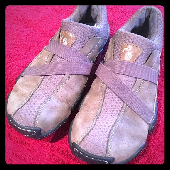 Teva Walking Shoe - Picture 1 of 7